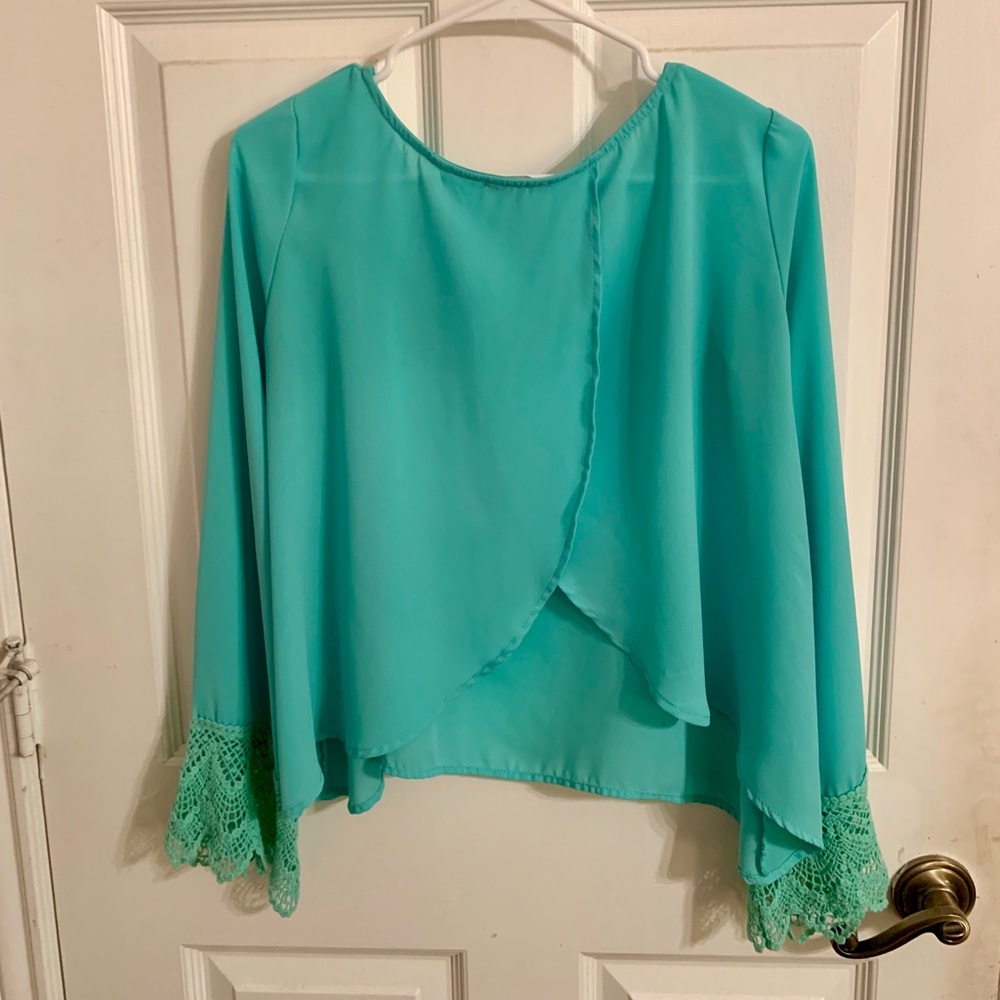 Flowy Top - Picture 2 of 2